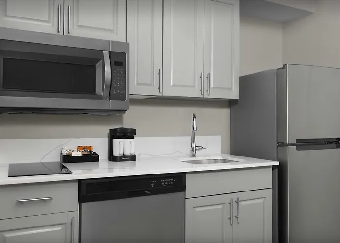 Homewood Suites Nashville Airport