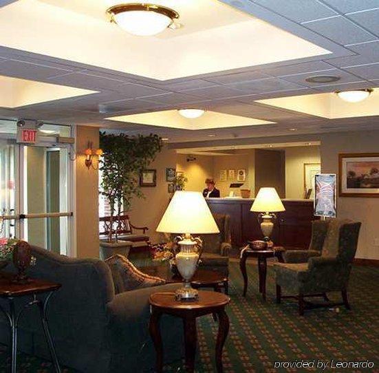 Homewood Airport Hotel 3*