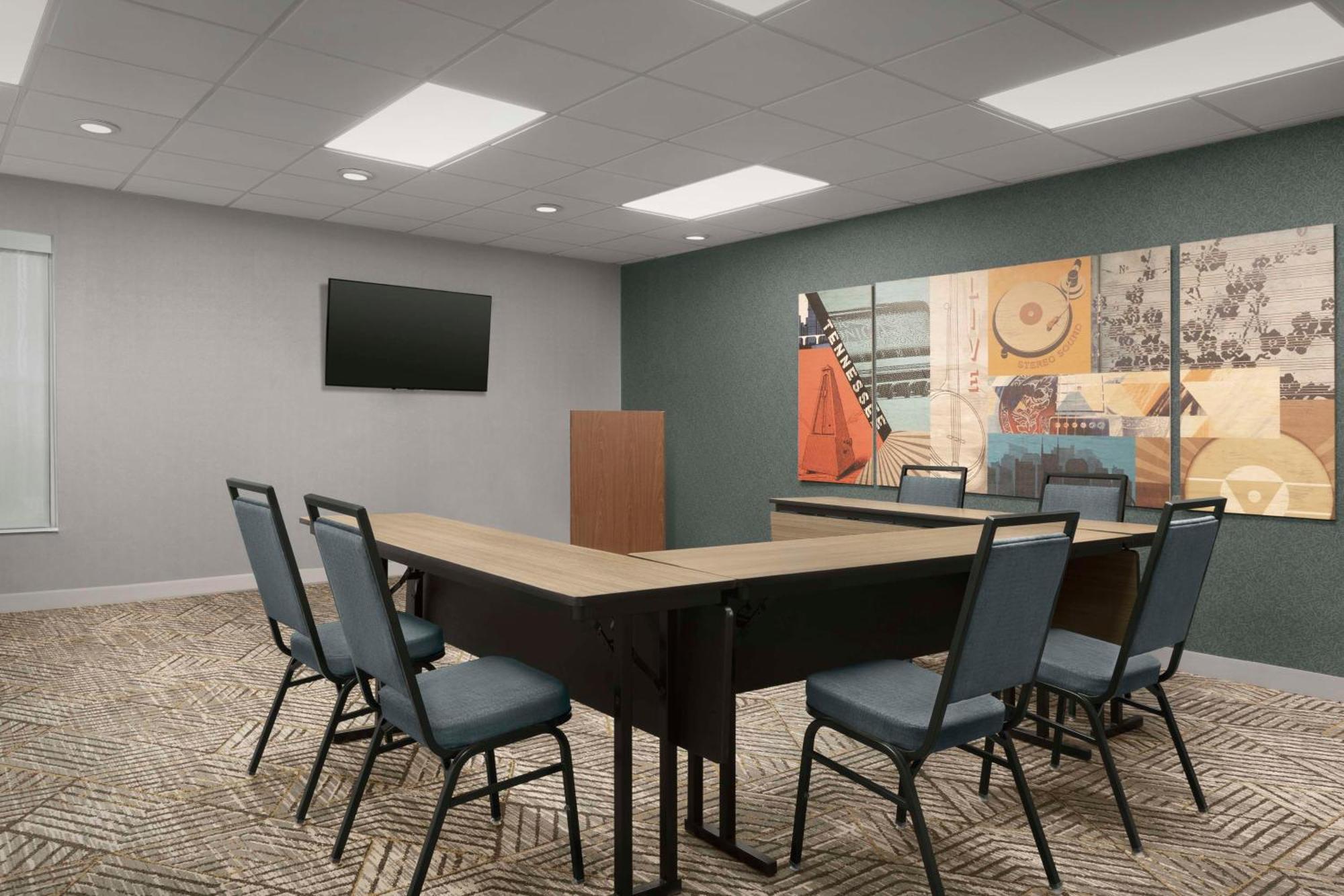 Hotel Homewood Airport Nashville